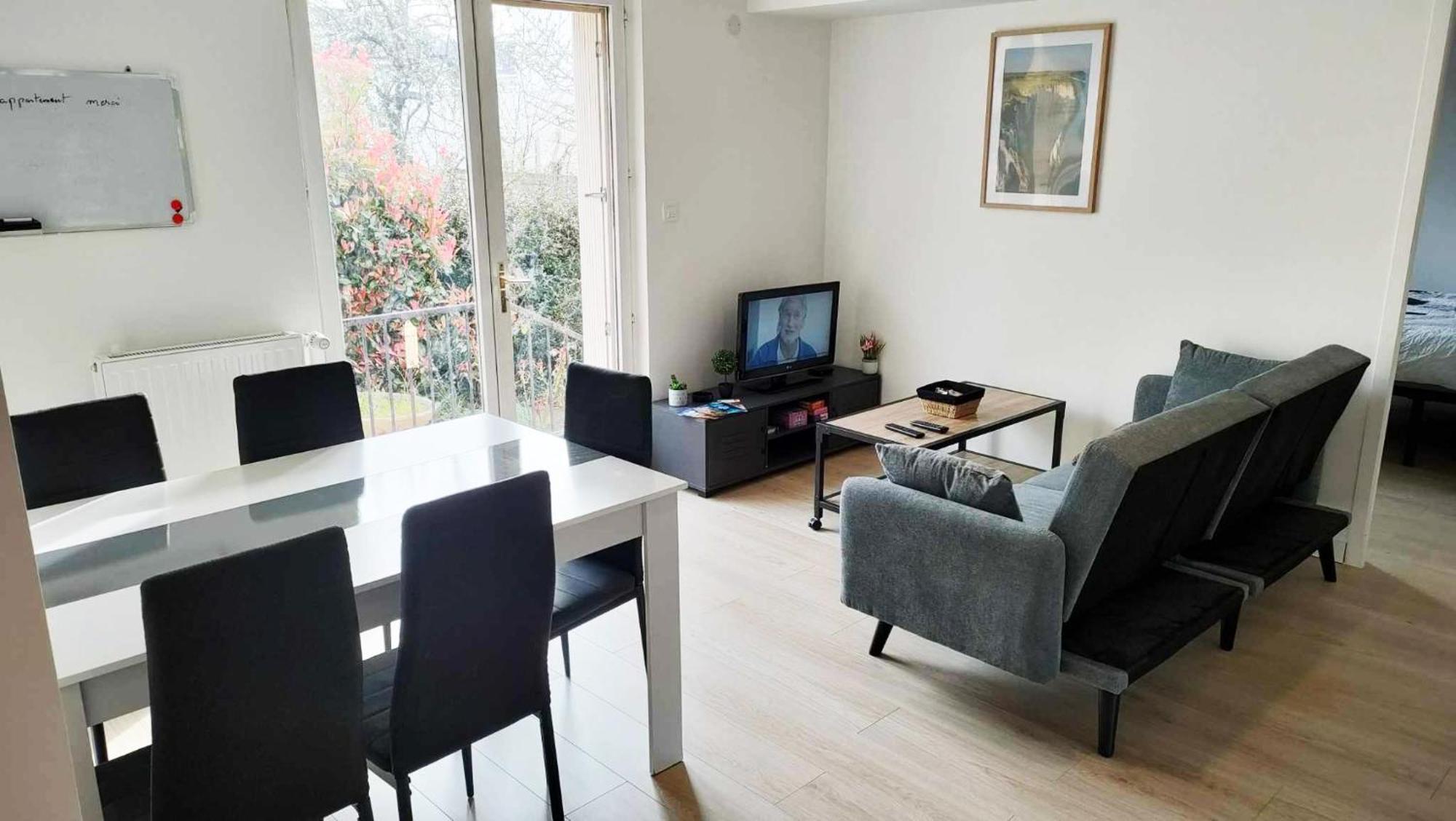Appartement Cosy 2 Chambres Avec Jardin Les Ponts-de-Cé Kültér fotó
